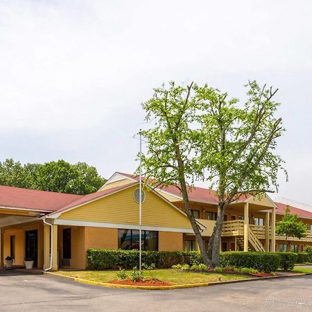 Quality Inn & Suites Corinth West Kültér fotó