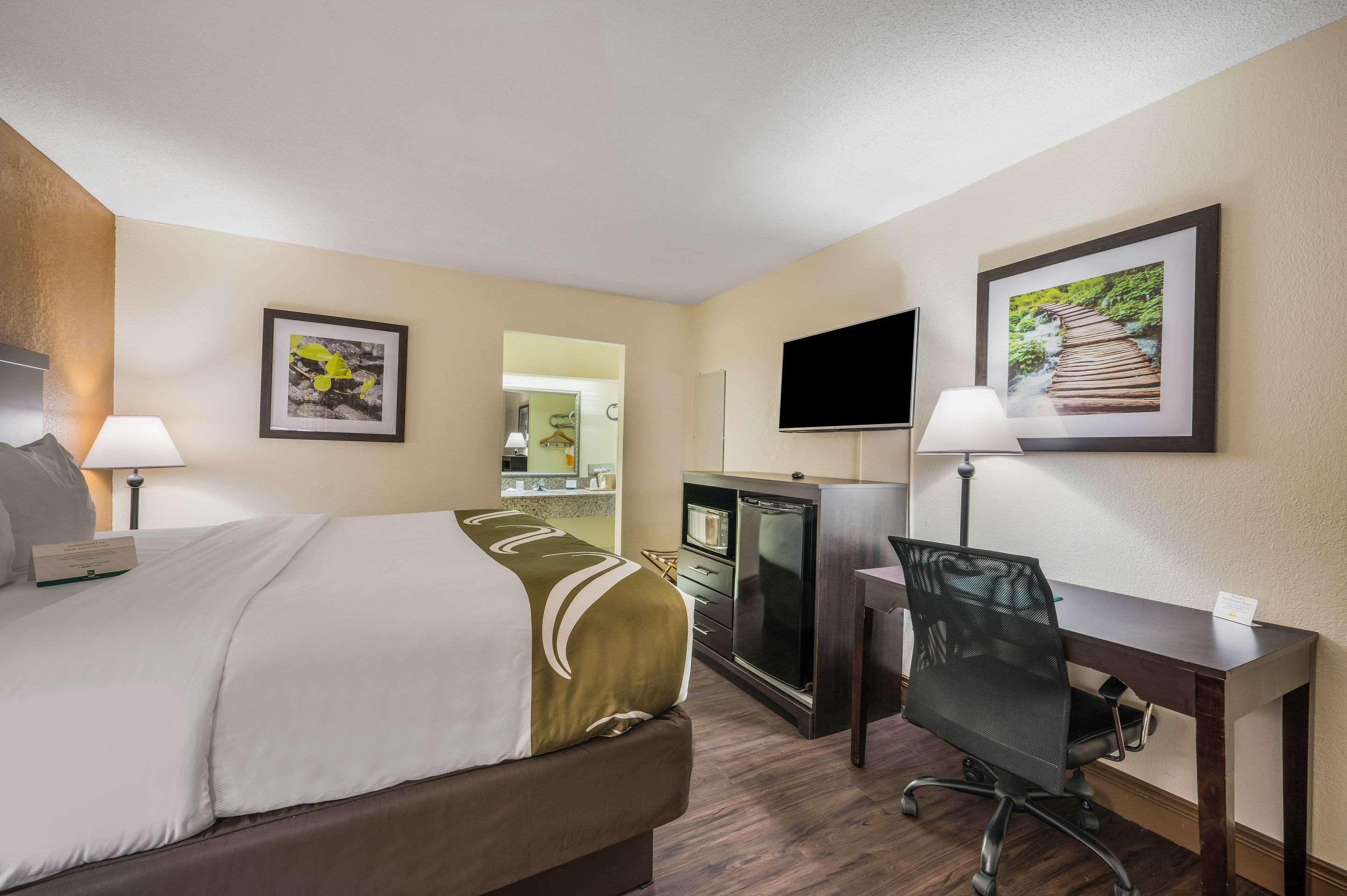 Quality Inn & Suites Corinth West Kültér fotó