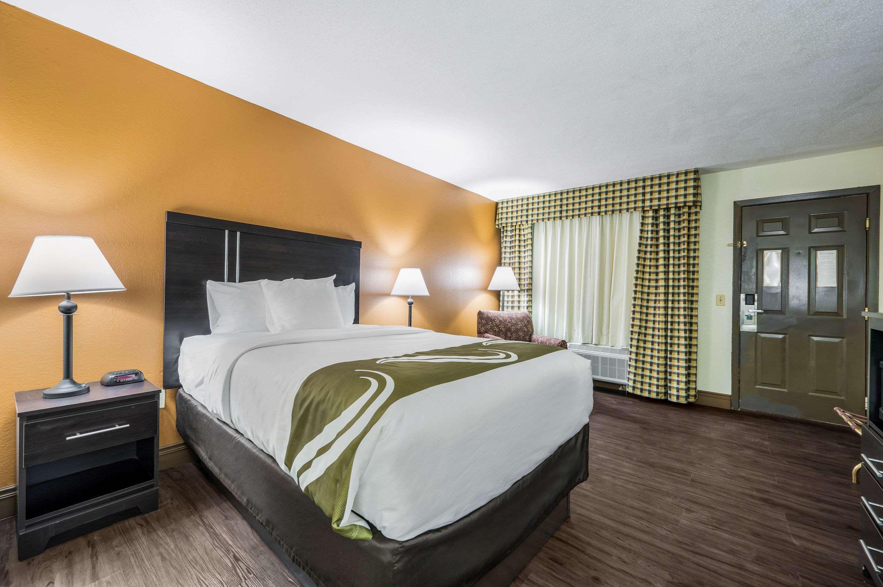 Quality Inn & Suites Corinth West Kültér fotó