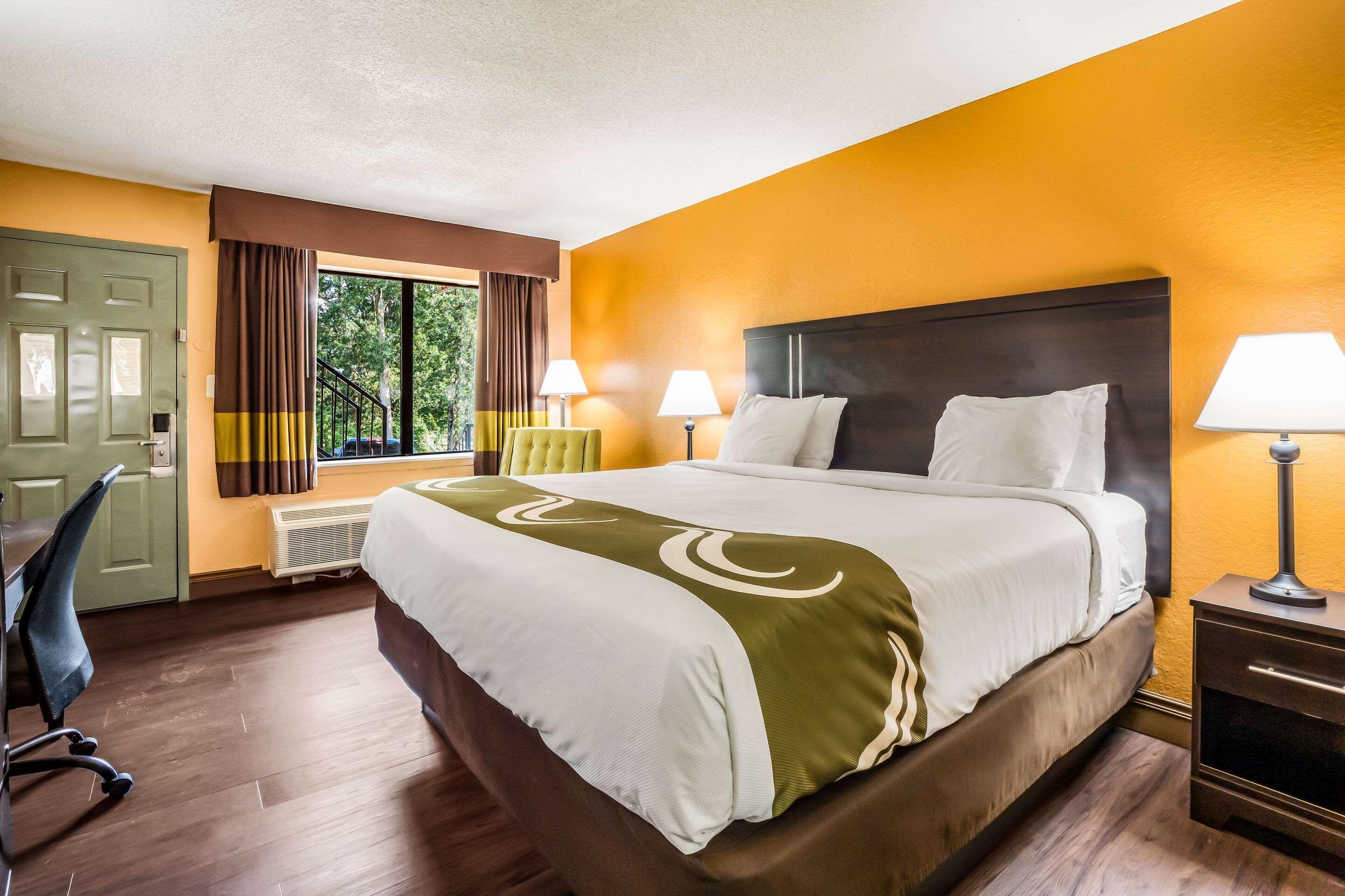 Quality Inn & Suites Corinth West Kültér fotó