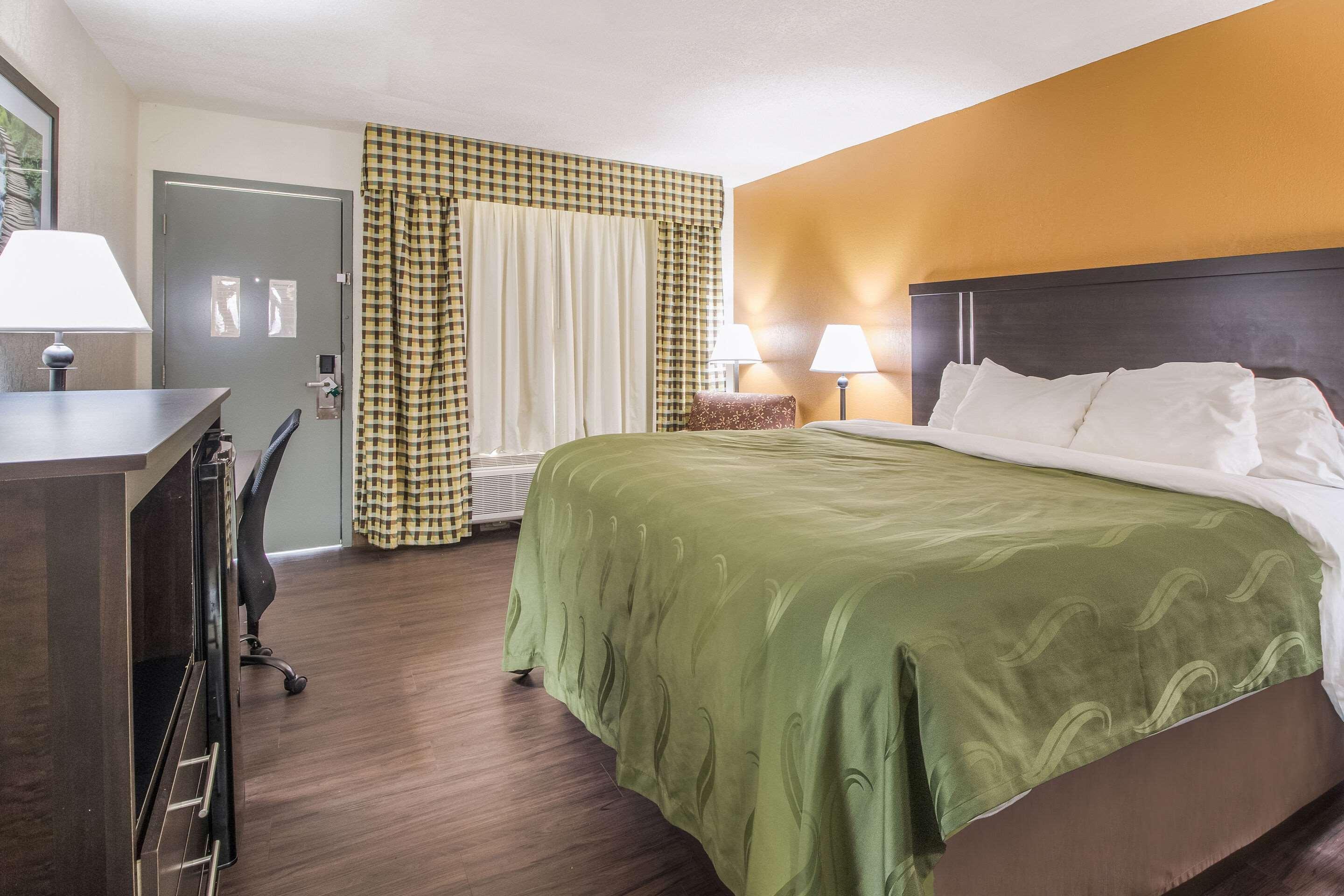 Quality Inn & Suites Corinth West Kültér fotó