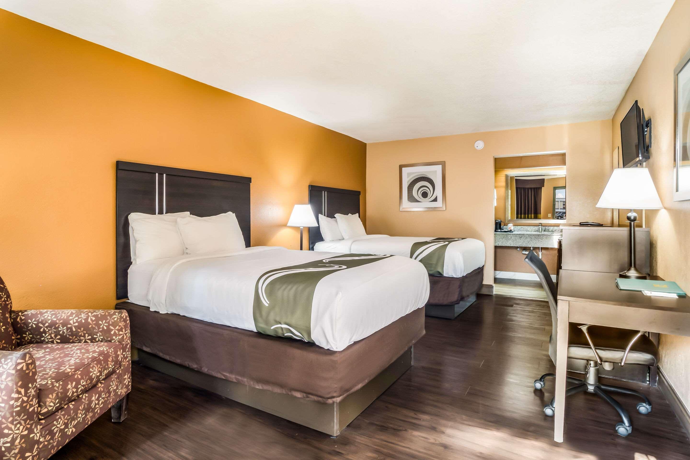 Quality Inn & Suites Corinth West Kültér fotó