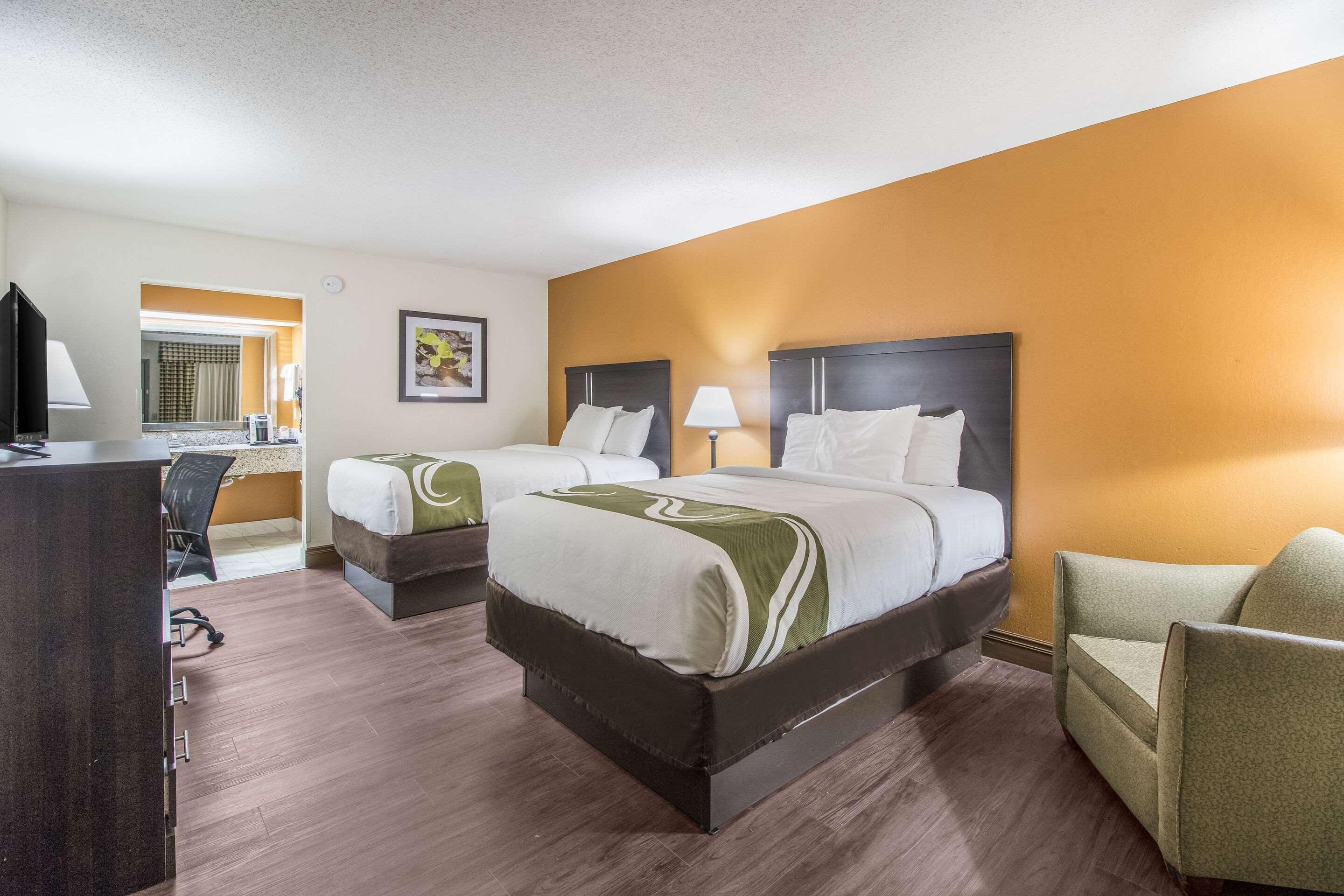 Quality Inn & Suites Corinth West Kültér fotó