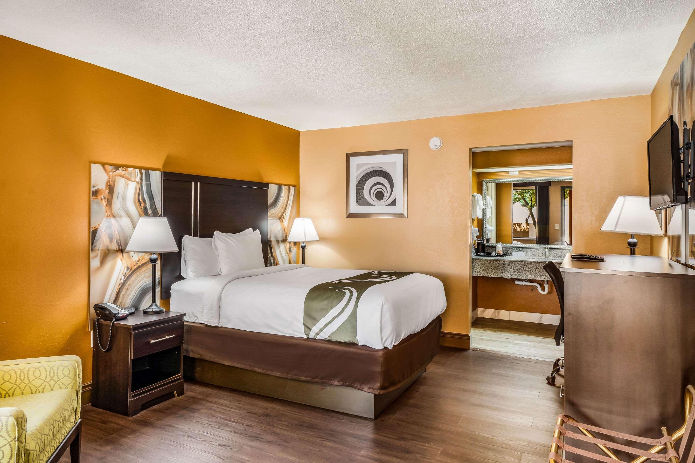 Quality Inn & Suites Corinth West Kültér fotó