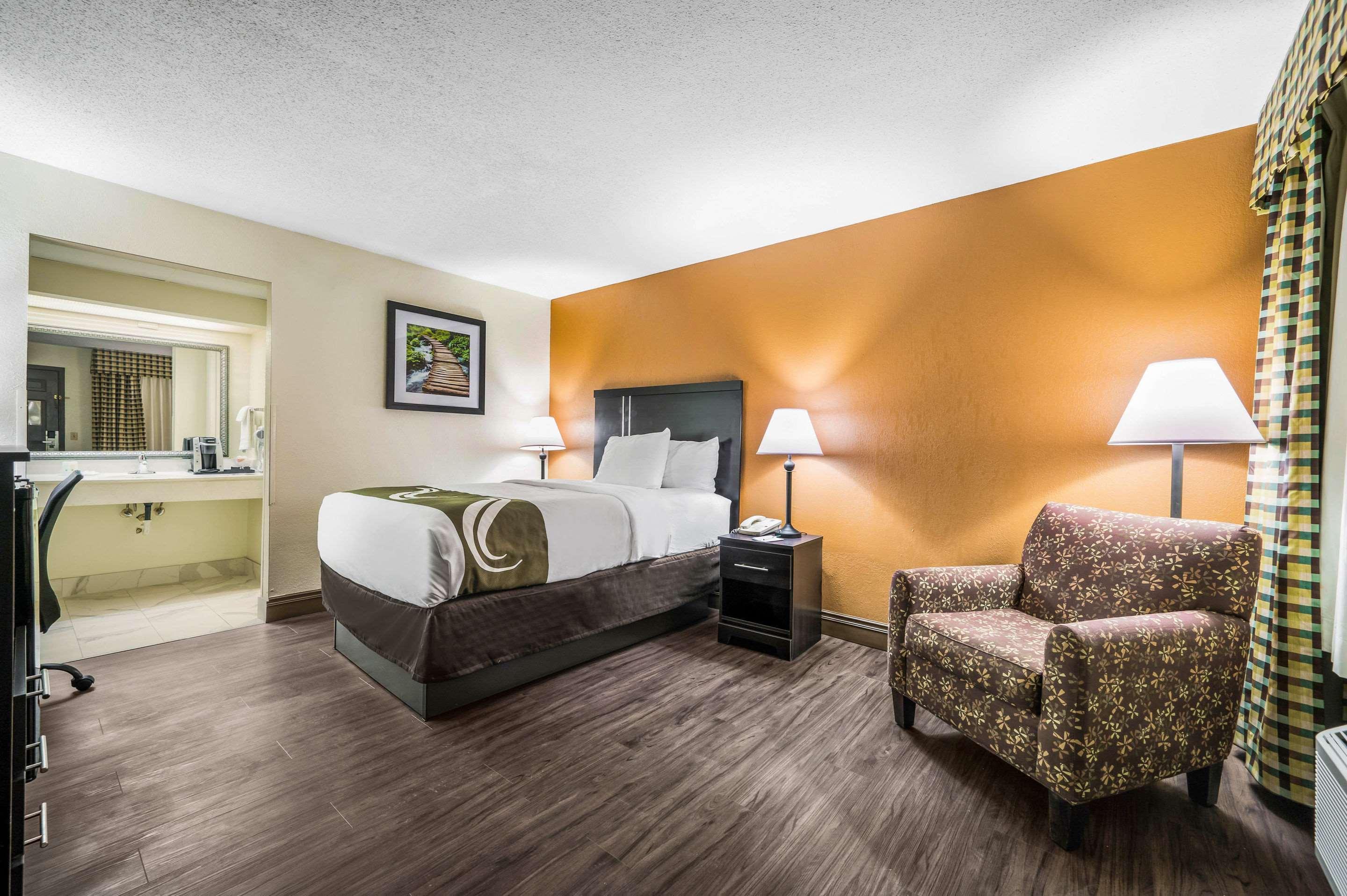 Quality Inn & Suites Corinth West Kültér fotó