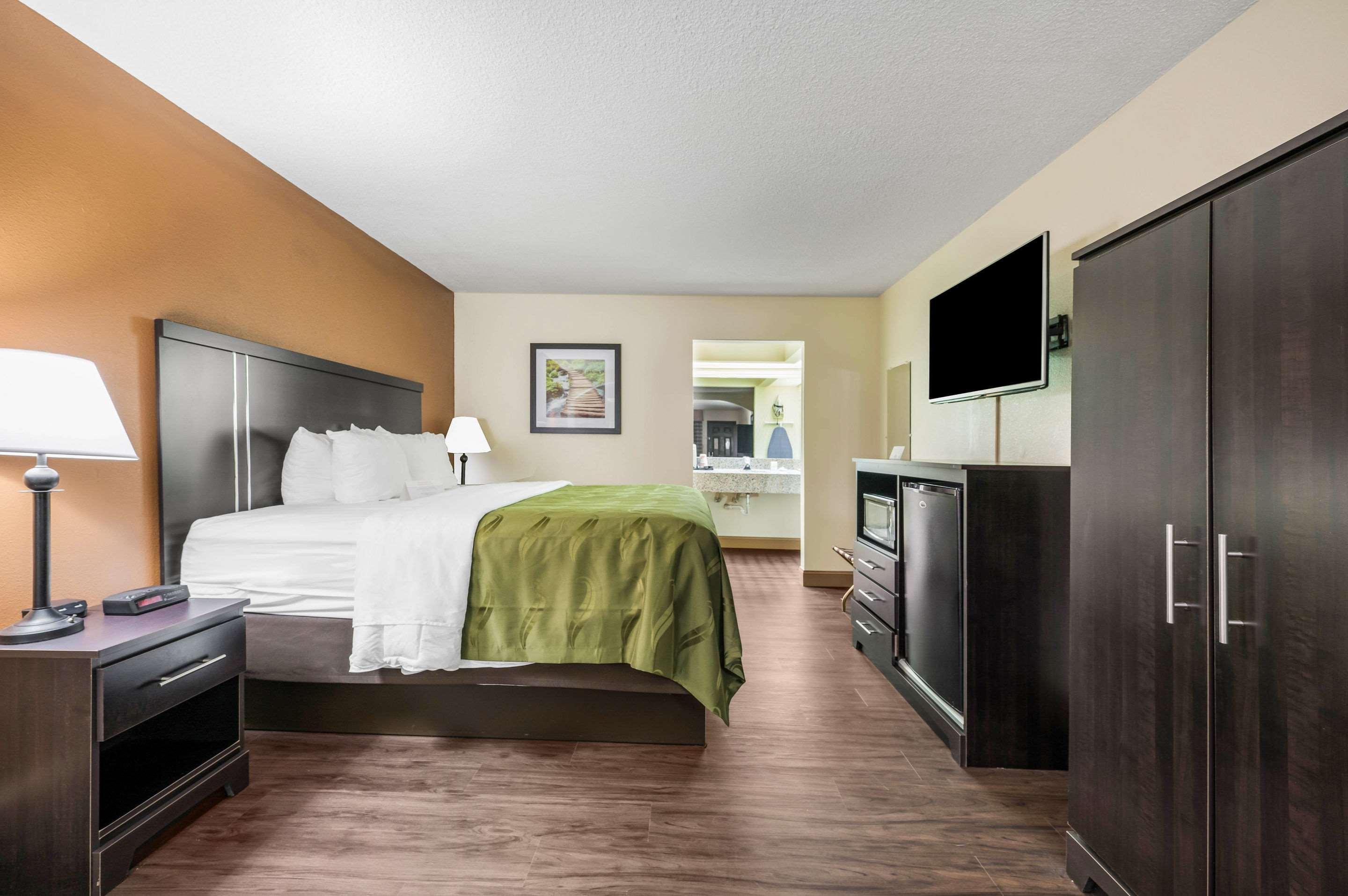 Quality Inn & Suites Corinth West Kültér fotó