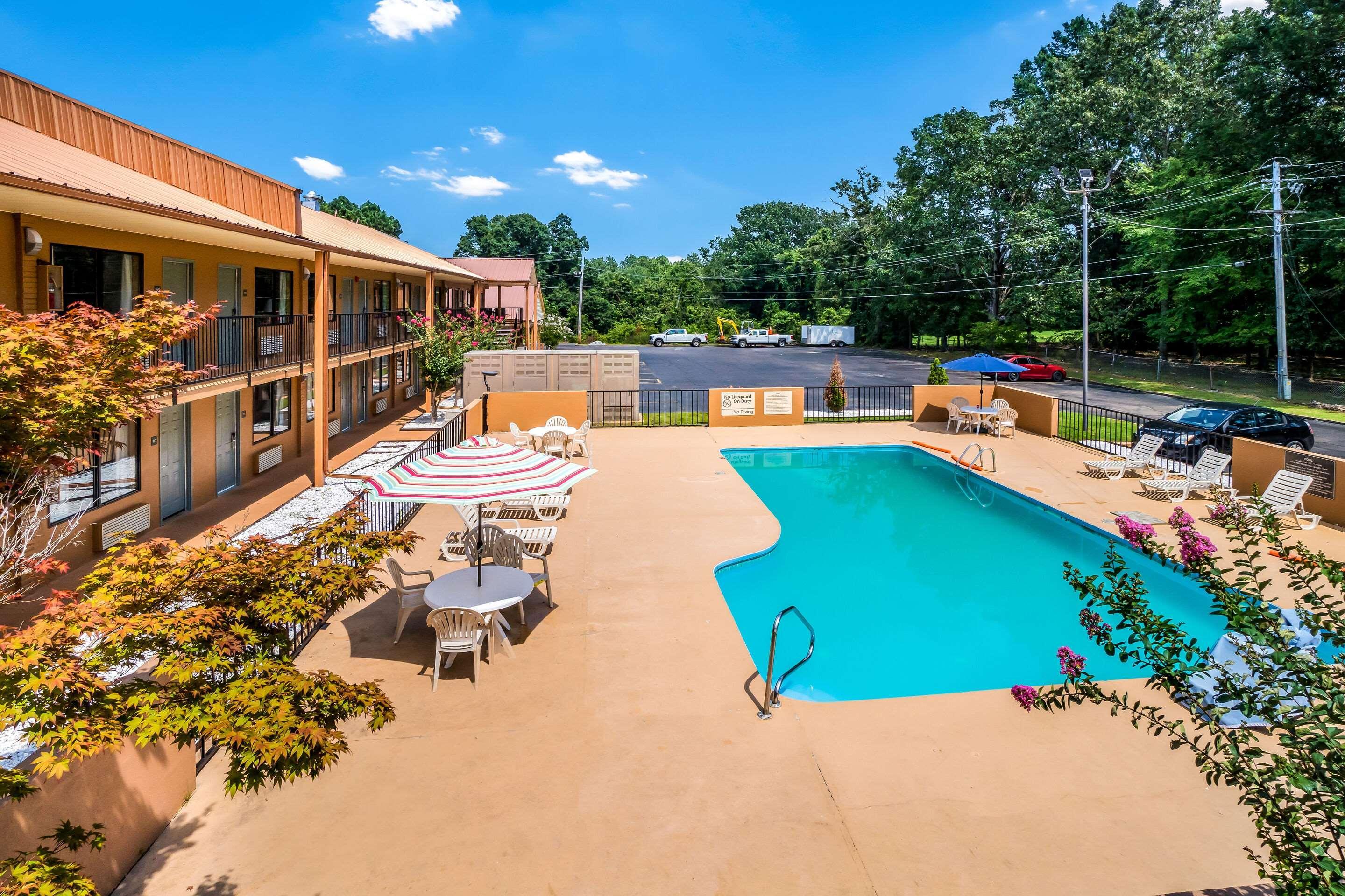Quality Inn & Suites Corinth West Kültér fotó