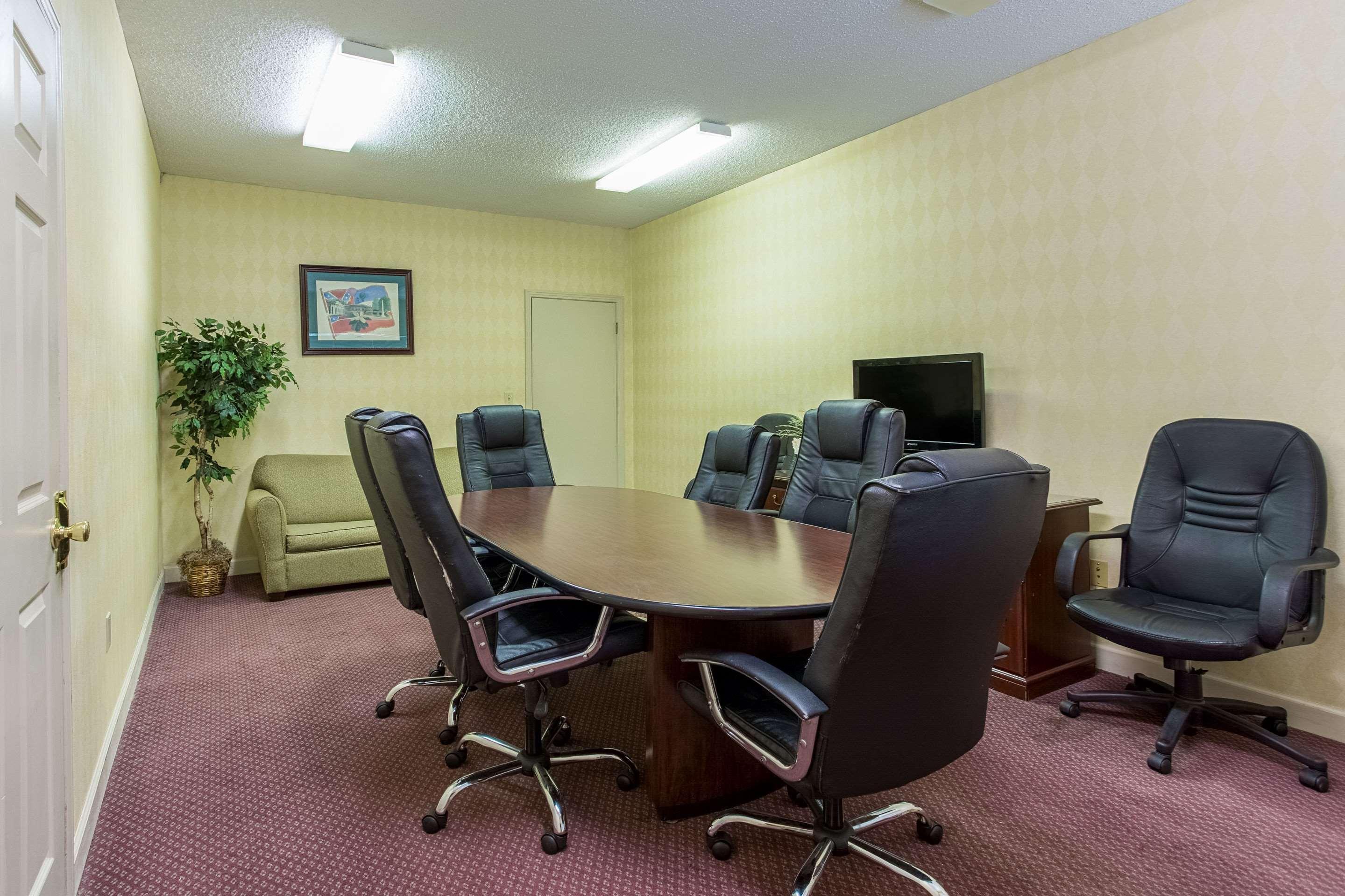 Quality Inn & Suites Corinth West Kültér fotó